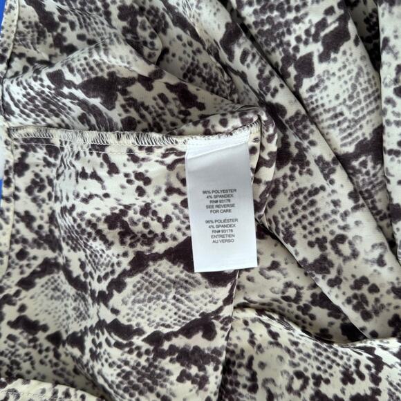 Tahari Womens Medium Button Front Snake Print Shirt - Picture 6 of 7